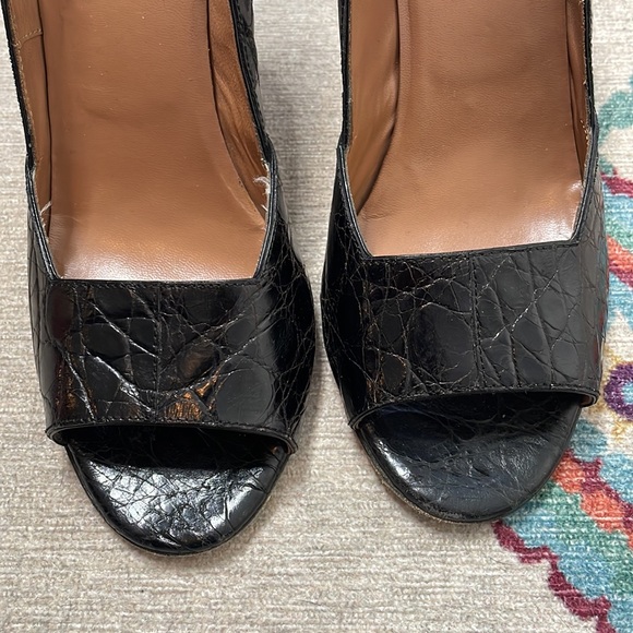 Alaia Open Toe Croc pumps - Picture 9 of 10